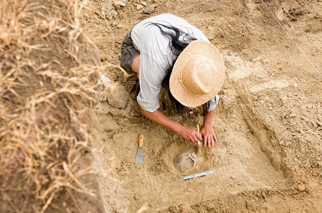 penn-museum-outreach-archaeology-helping-the-past-speak-to-us-lions-gate